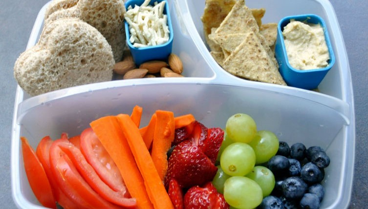 Tips and Tricks for Healthy School Lunchboxes